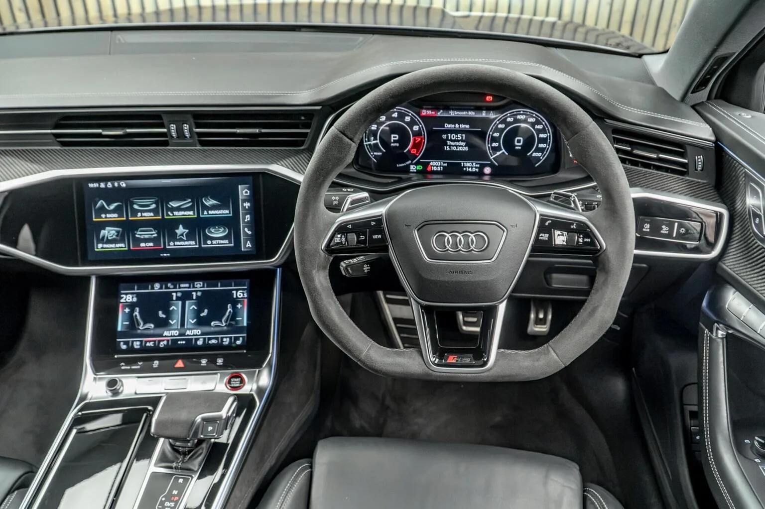 2021 Audi RS6 Avant Carbon Black, 25/30