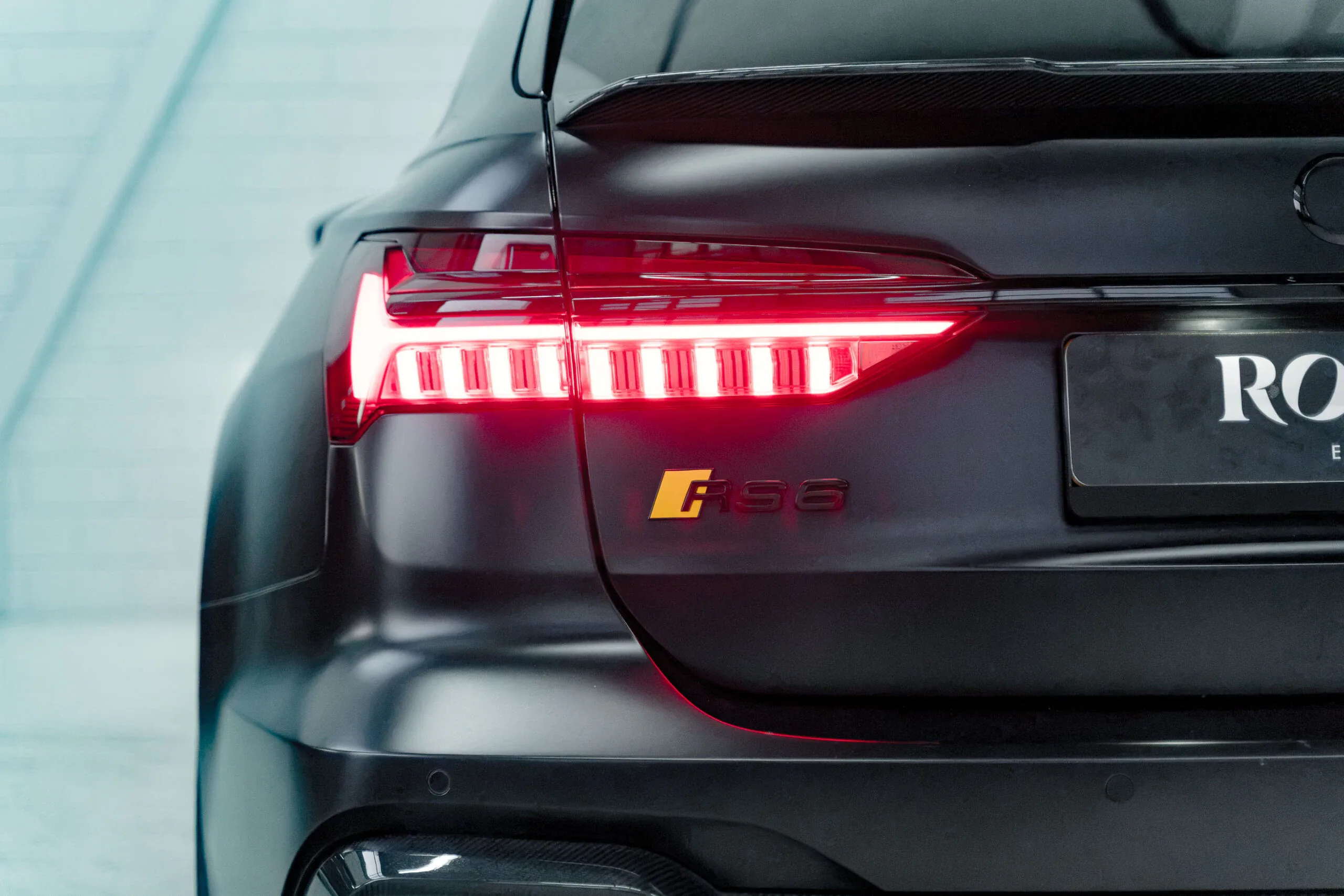 2021 Audi RS6 Avant Urban Automotive, 16/30