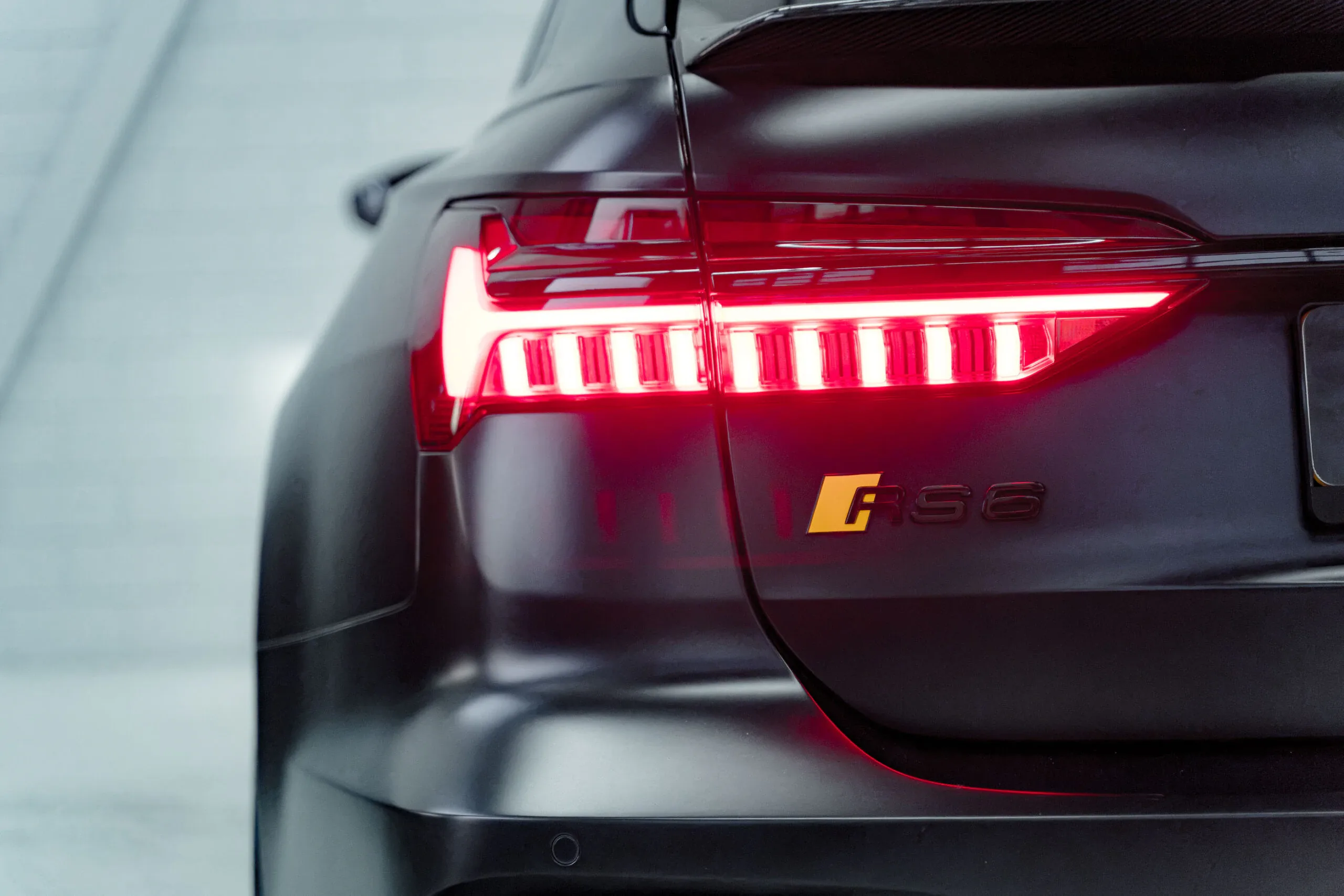 2021 Audi RS6 Avant Urban Automotive, 17/30