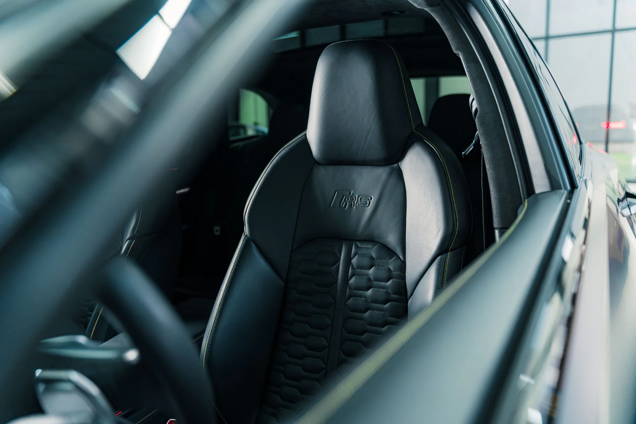 2021 Audi RS6 Avant Urban Automotive, 22/30