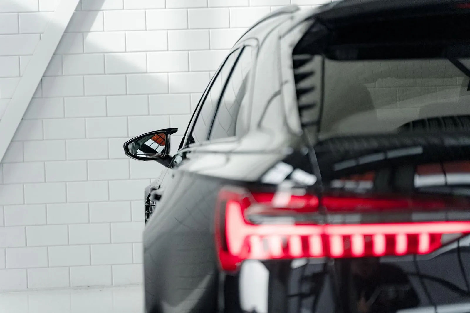 2021 Audi RS6 Avant ABT RS6-R, 11/30