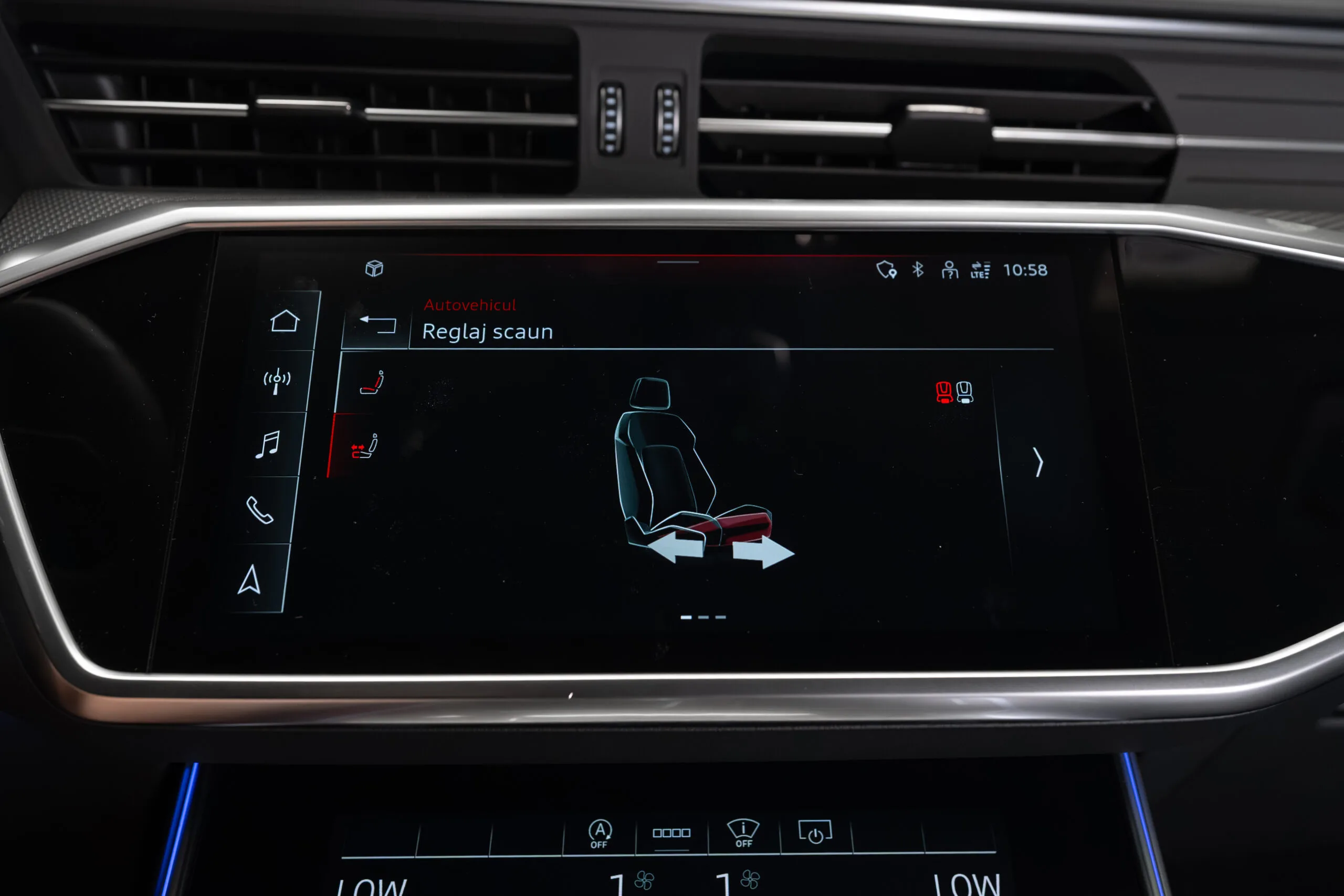 2021 Audi RS6 Avant, 21/30