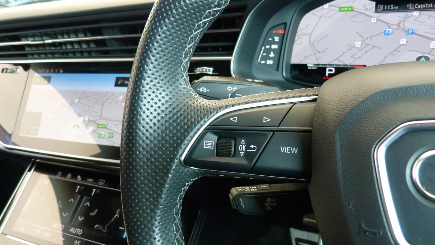 2021 Audi SQ8 angeboten von einer Vertragshändlergruppe in Cardiff, Vereinigtes Königreich, Foto 18 von 25