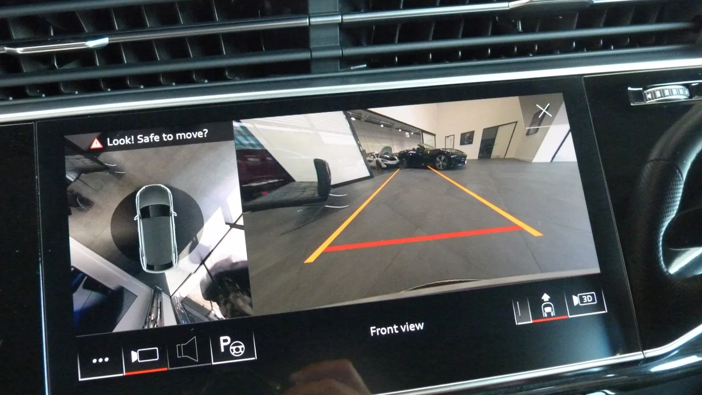 2021 Audi SQ8 angeboten von einer Vertragshändlergruppe in Cardiff, Vereinigtes Königreich, Foto 22 von 25
