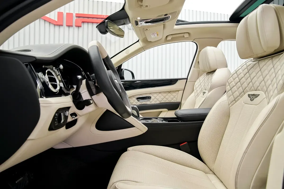 2021 Bentley Bentayga by Mansory, 12/14