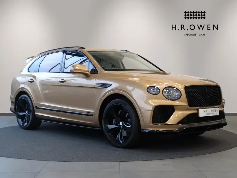 2021 Bentley Bentayga Hybrid offered by a franchised dealer group in Cheltenham, United Kingdom, main photo