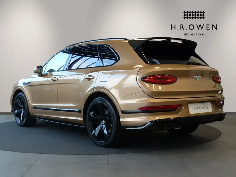 2021 Bentley Bentayga Hybrid, 2/28