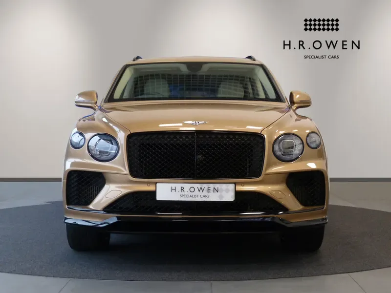 2021 Bentley Bentayga Hybrid, 8/28