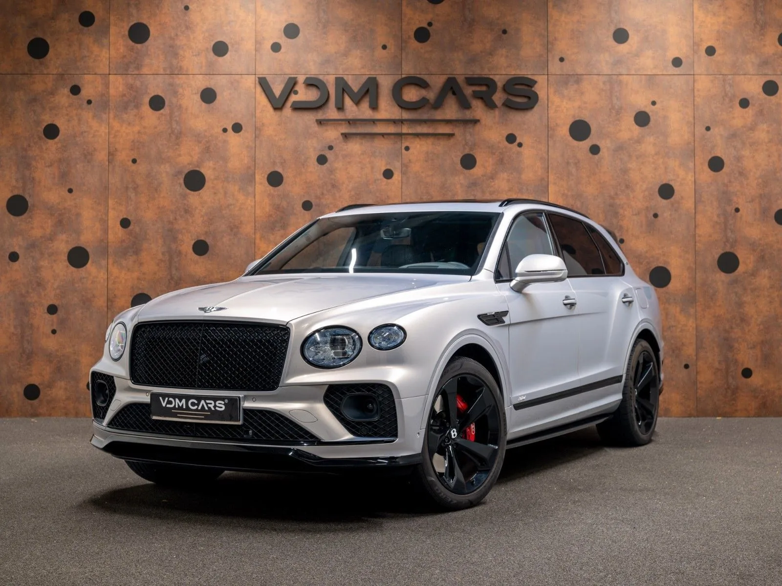 2021 Bentley Bentayga Hybrid angeboten von einem Supersportwagenhändler in Gronau, Deutschland, Hauptfoto