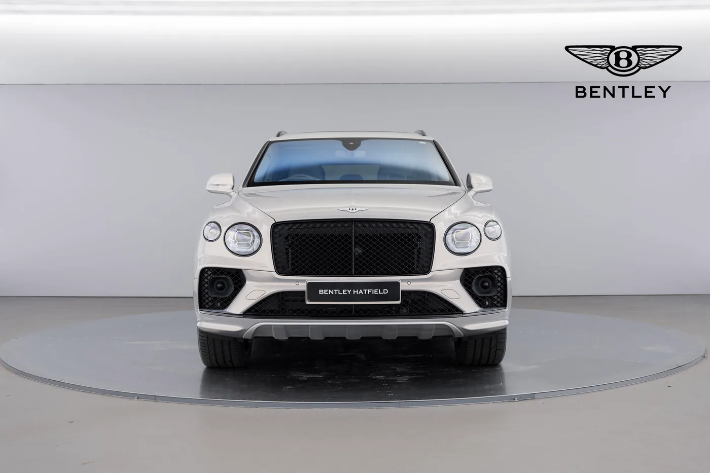 2021 Bentley Bentayga V8 angeboten von einer Vertragshändlergruppe in Hatfield, Vereinigtes Königreich, Foto 3 von 25