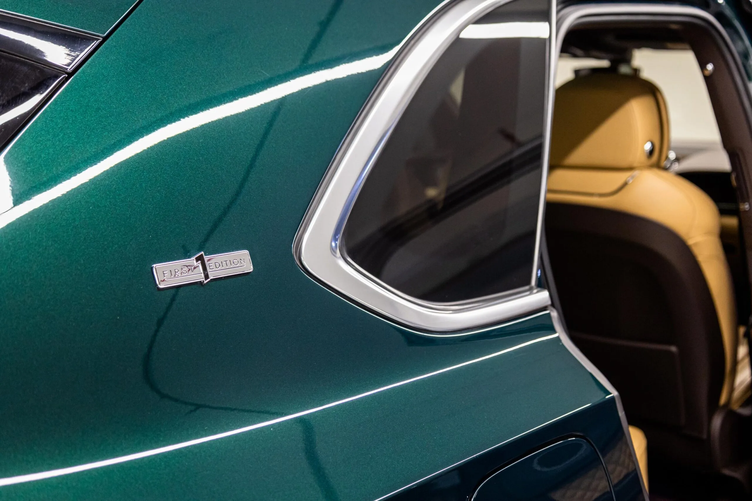 2021 Bentley Bentayga V8 First Edition, 26/28