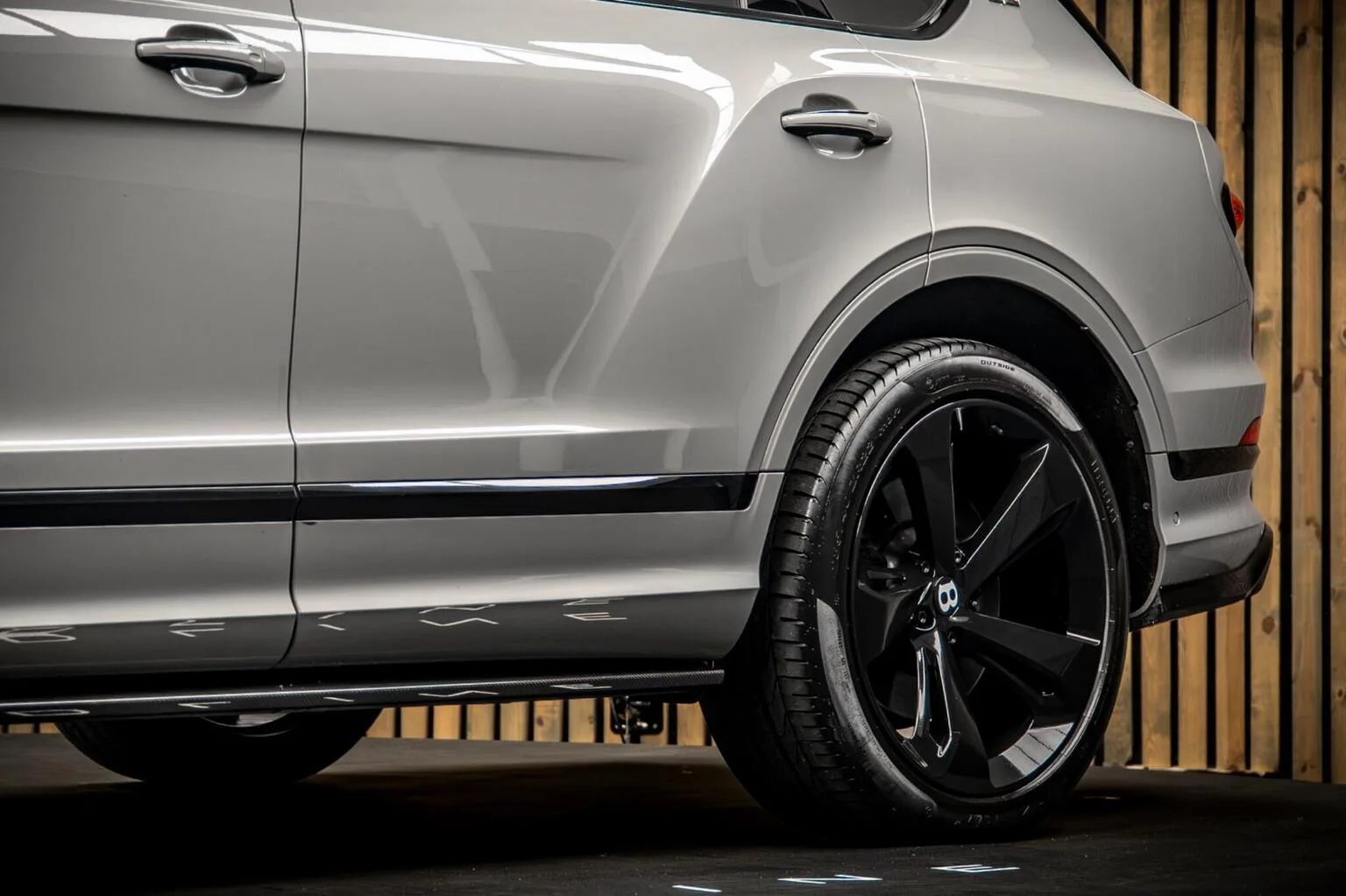 2021 Bentley Bentayga V8, 15/30