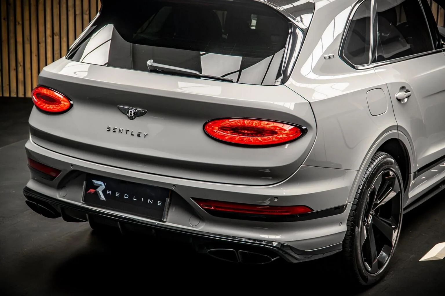 2021 Bentley Bentayga V8, 21/30