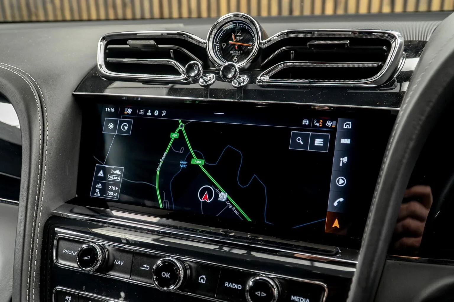 2021 Bentley Bentayga V8, 24/30