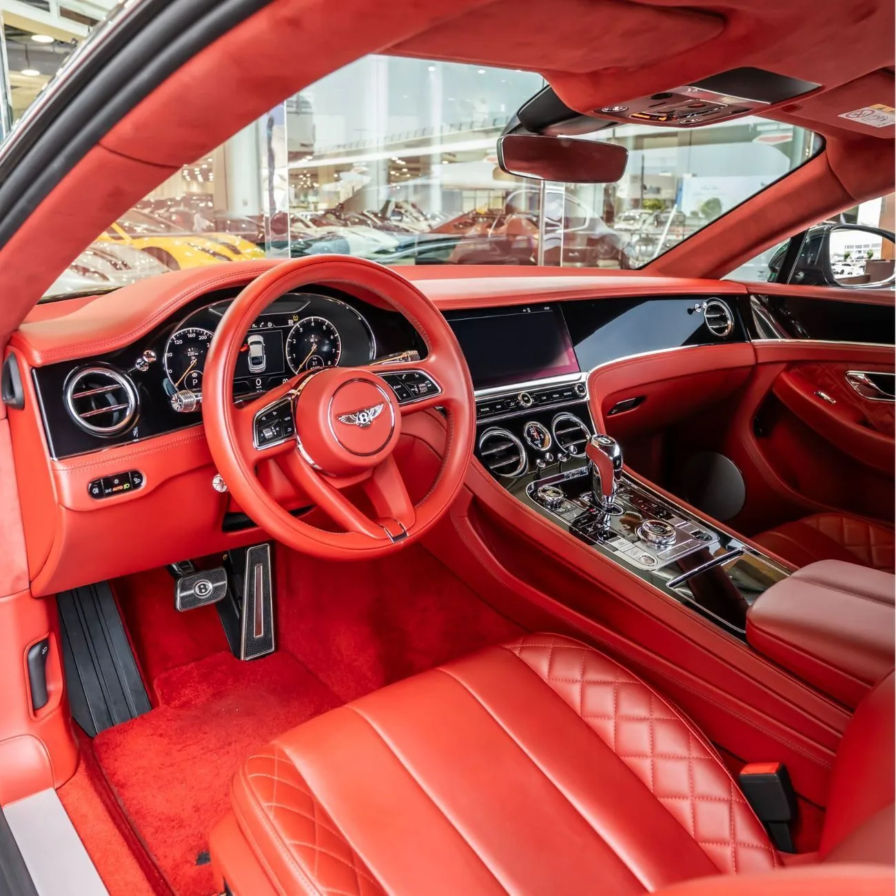 2021 Bentley Continental GT angeboten von einem Fachhändler in Dubai, Vereinigte Arabische Emirate, Foto 7 von 20