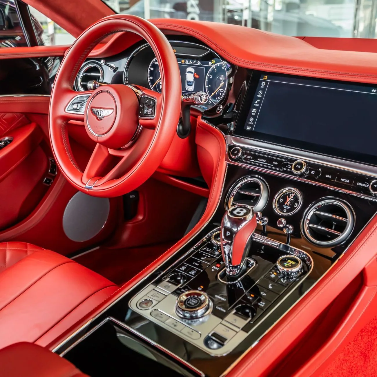 2021 Bentley Continental GT angeboten von einem Fachhändler in Dubai, Vereinigte Arabische Emirate, Foto 11 von 20