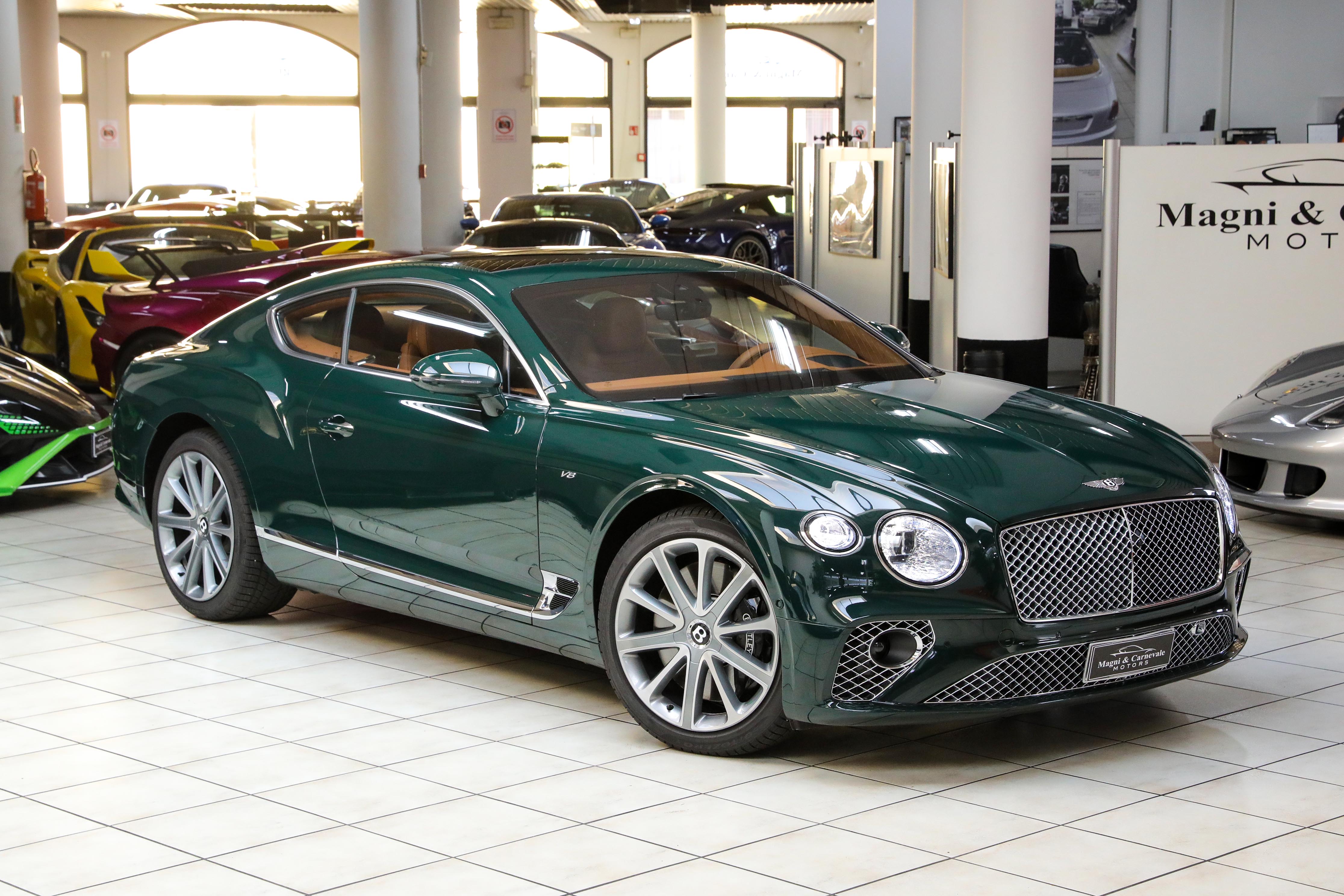 2021 Bentley Continental GT V8 angeboten von einem Fachhändler in Milan, Italien, Foto 2 von 20