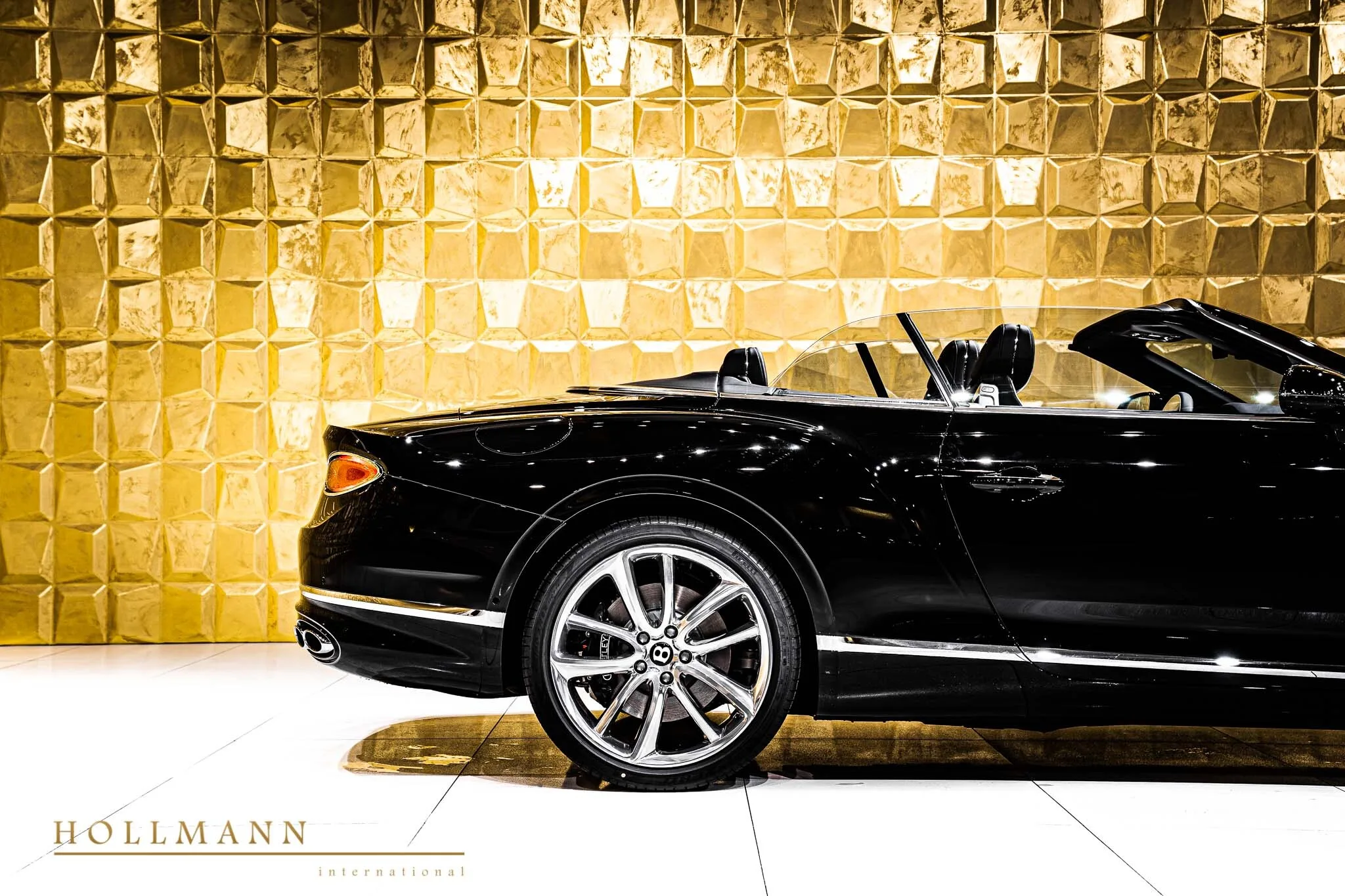 2021 Bentley Continental GTC V8, 21/22
