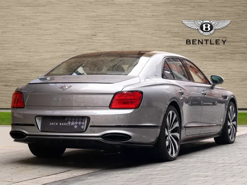 2021 Bentley Flying Spur, 3/30