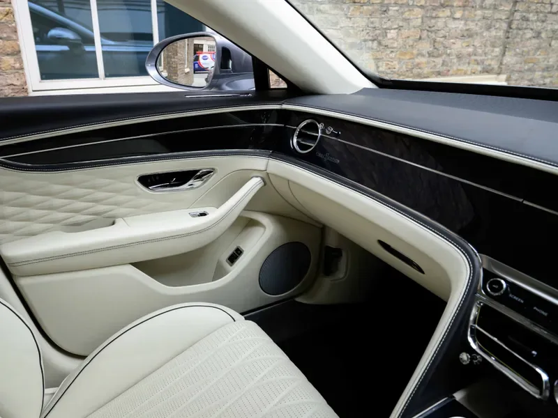 2021 Bentley Flying Spur, 22/30