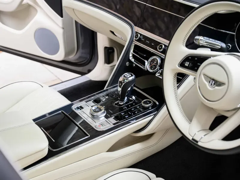 2021 Bentley Flying Spur, 27/30