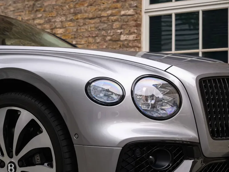 2021 Bentley Flying Spur, 29/30