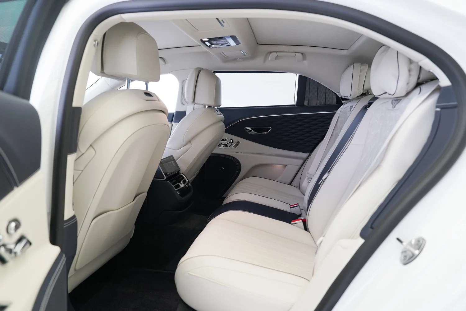 2021 Bentley Flying Spur Mulliner V8, 10/16