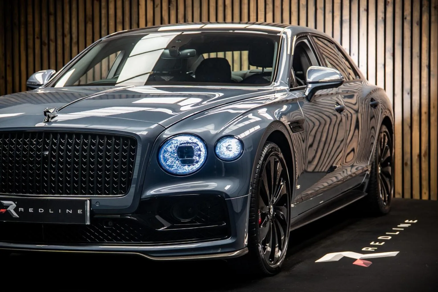 2021 Bentley Flying Spur V8, 12/30