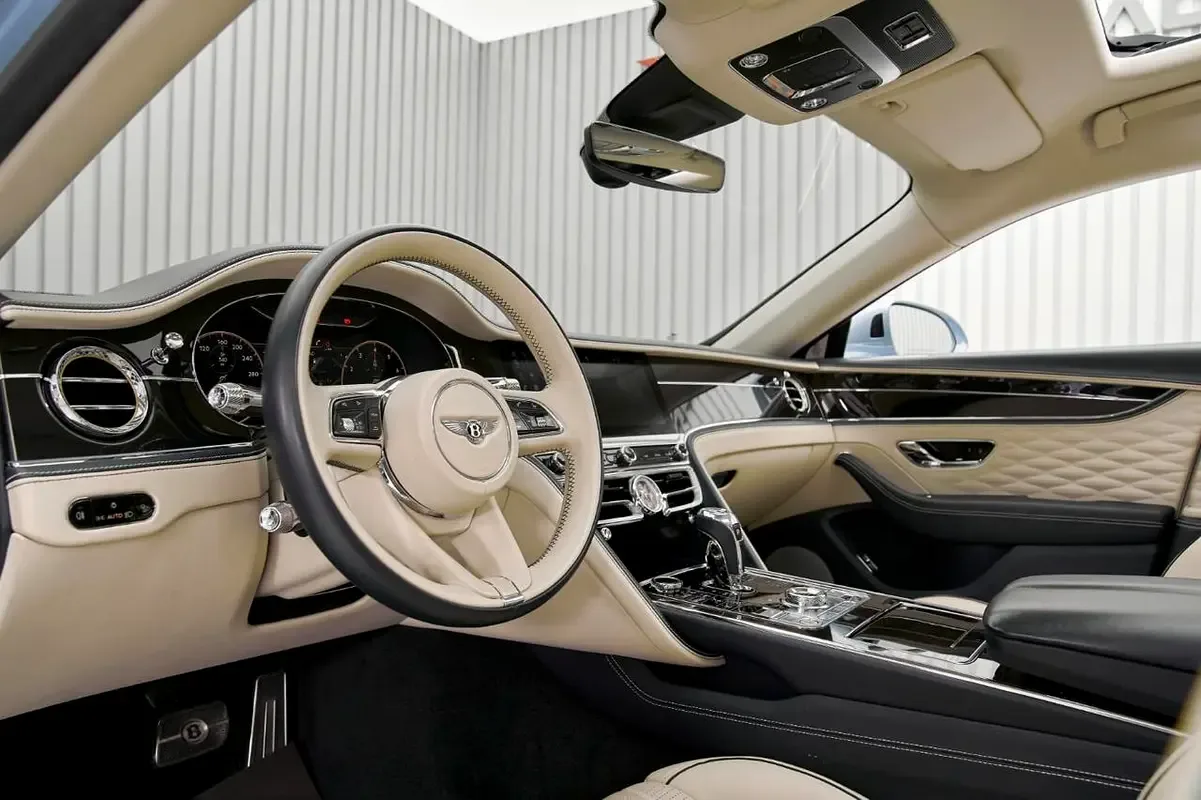 2021 Bentley Flying Spur W12, 9/12