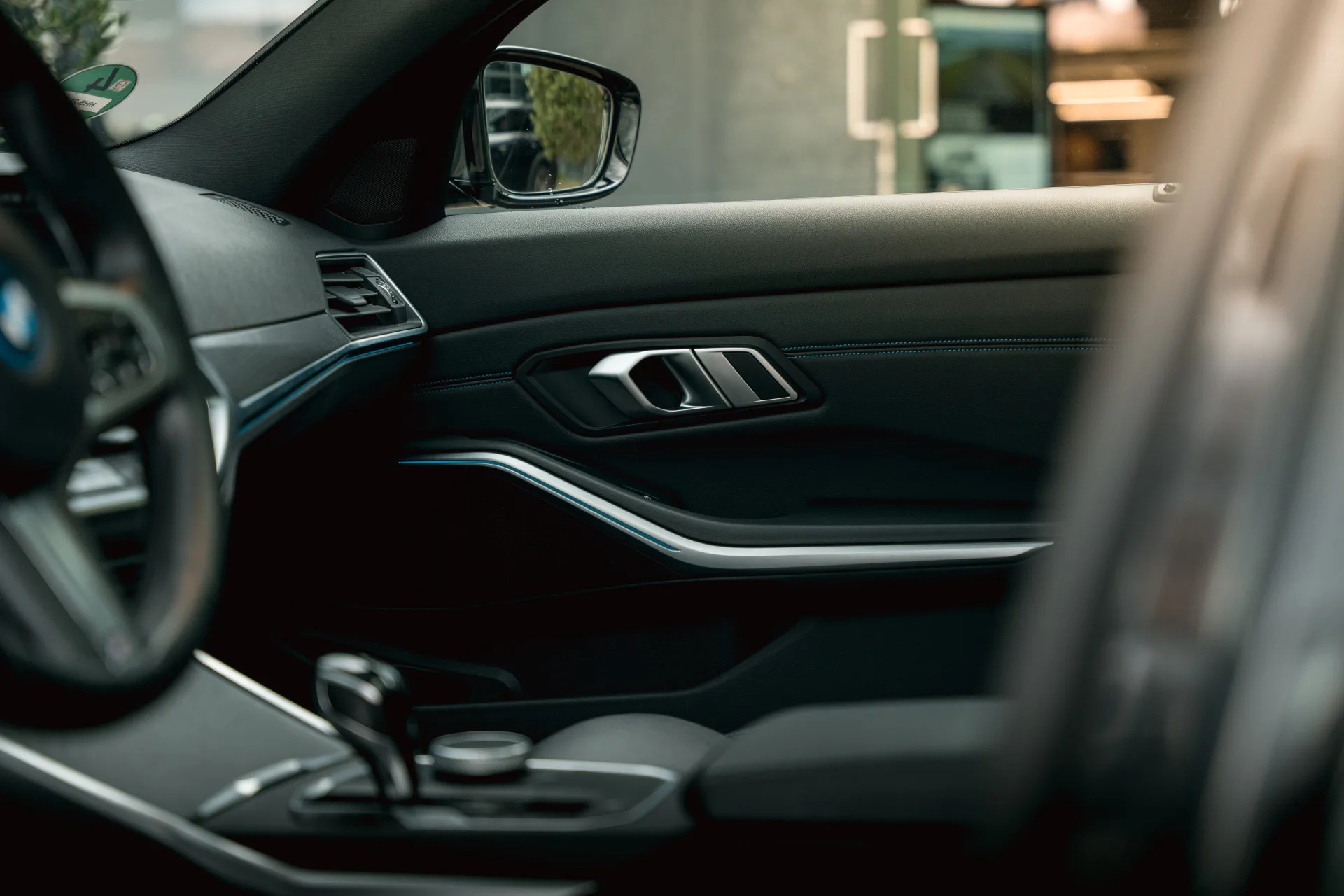 2021 BMW 330e Touring, M Sport, 10/30