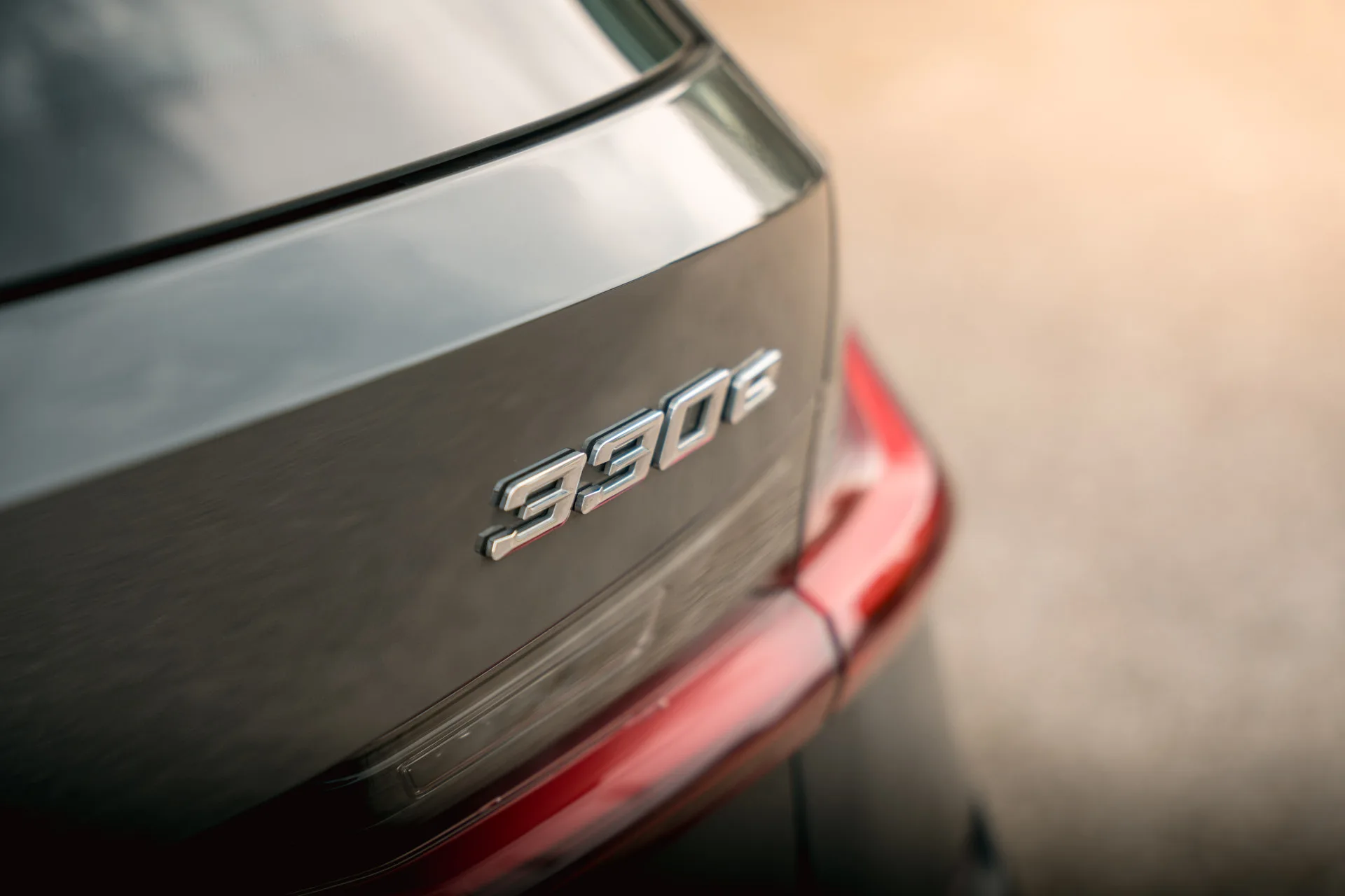 2021 BMW 330e Touring, M Sport, 28/30