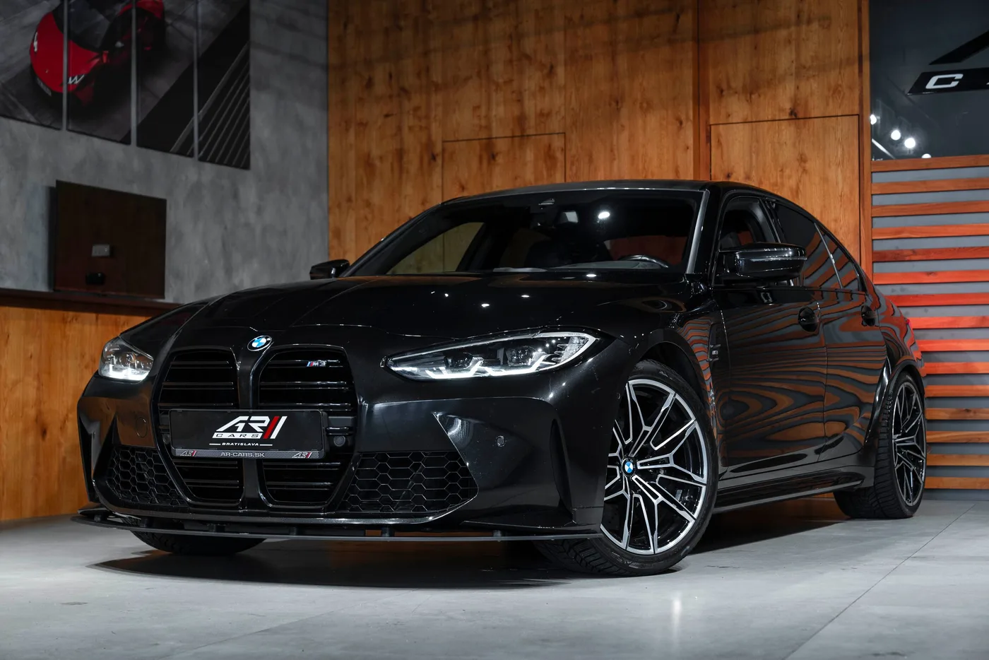 2021 BMW M3 manual proposée par un concessionnaire spécialisé à Bratislava, Slovaquie, photo 4 sur 15