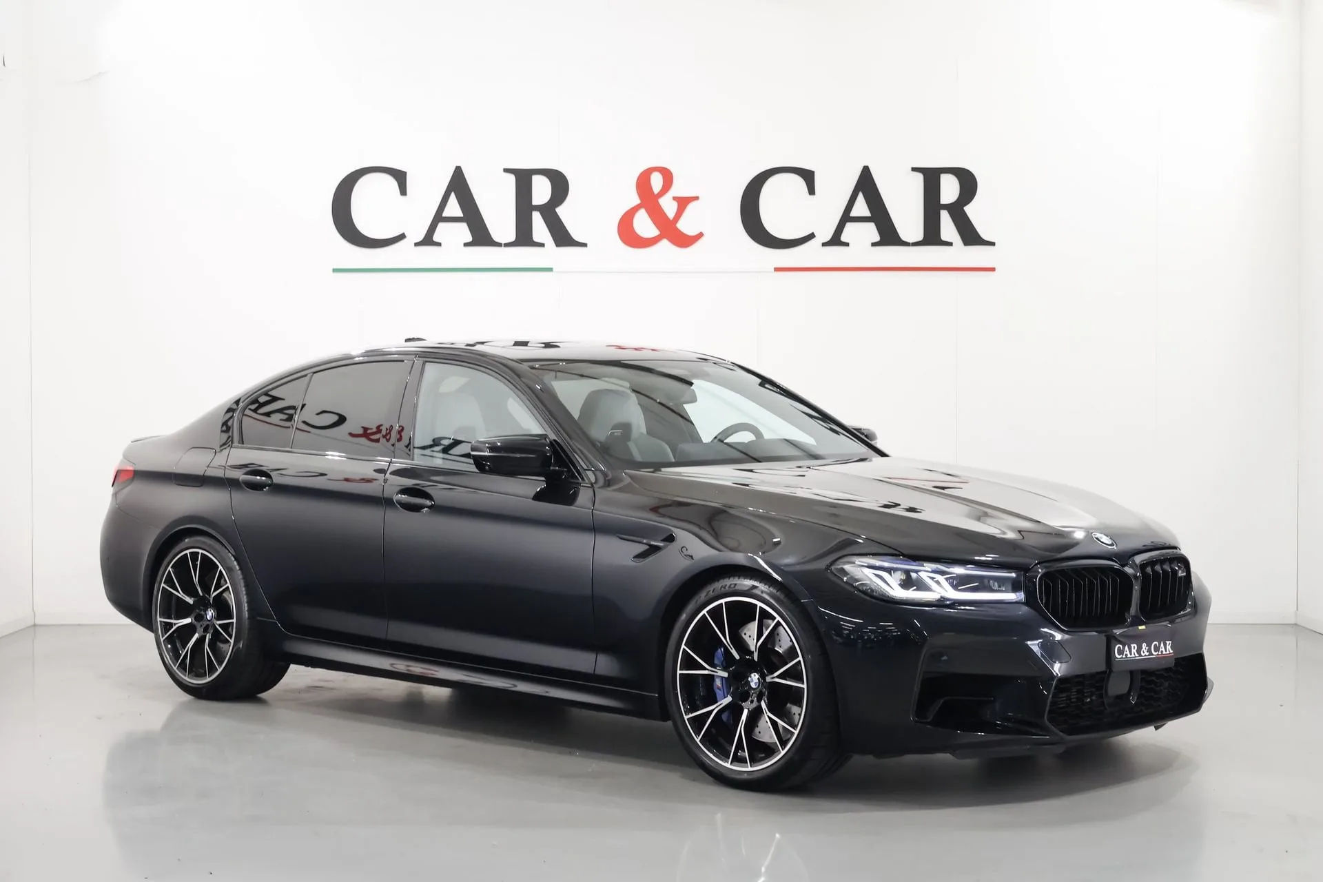 2021 BMW M5 Competition angeboten von einem Supersportwagenhändler in Zibido San Giacomo, Italien, Hauptfoto