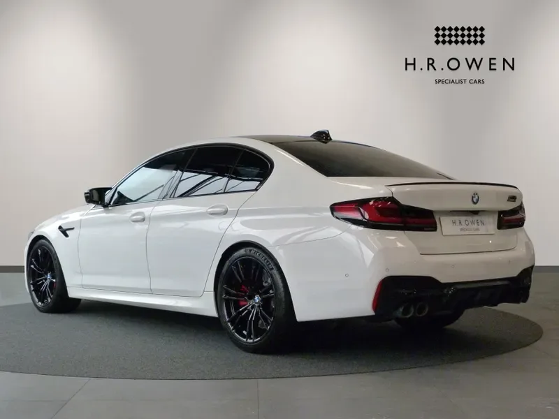 2021 Bmw M5 CS, 2/30