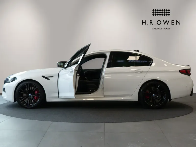 2021 Bmw M5 CS, 7/30