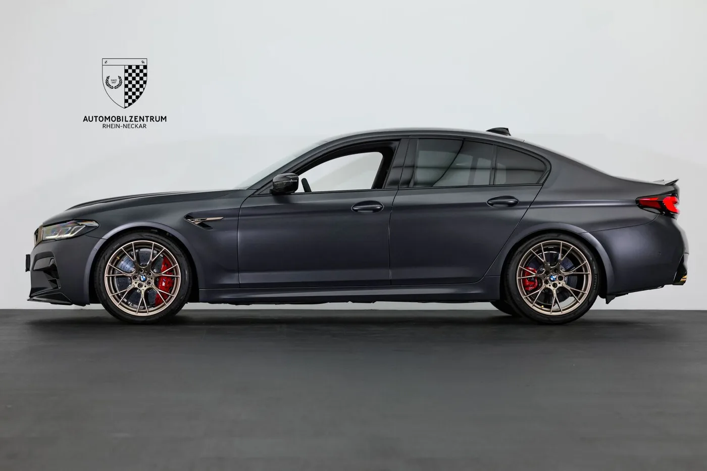 2021 BMW M5 CS offered by a supercar dealer in Viernheim, Germany, photo 4 of 25