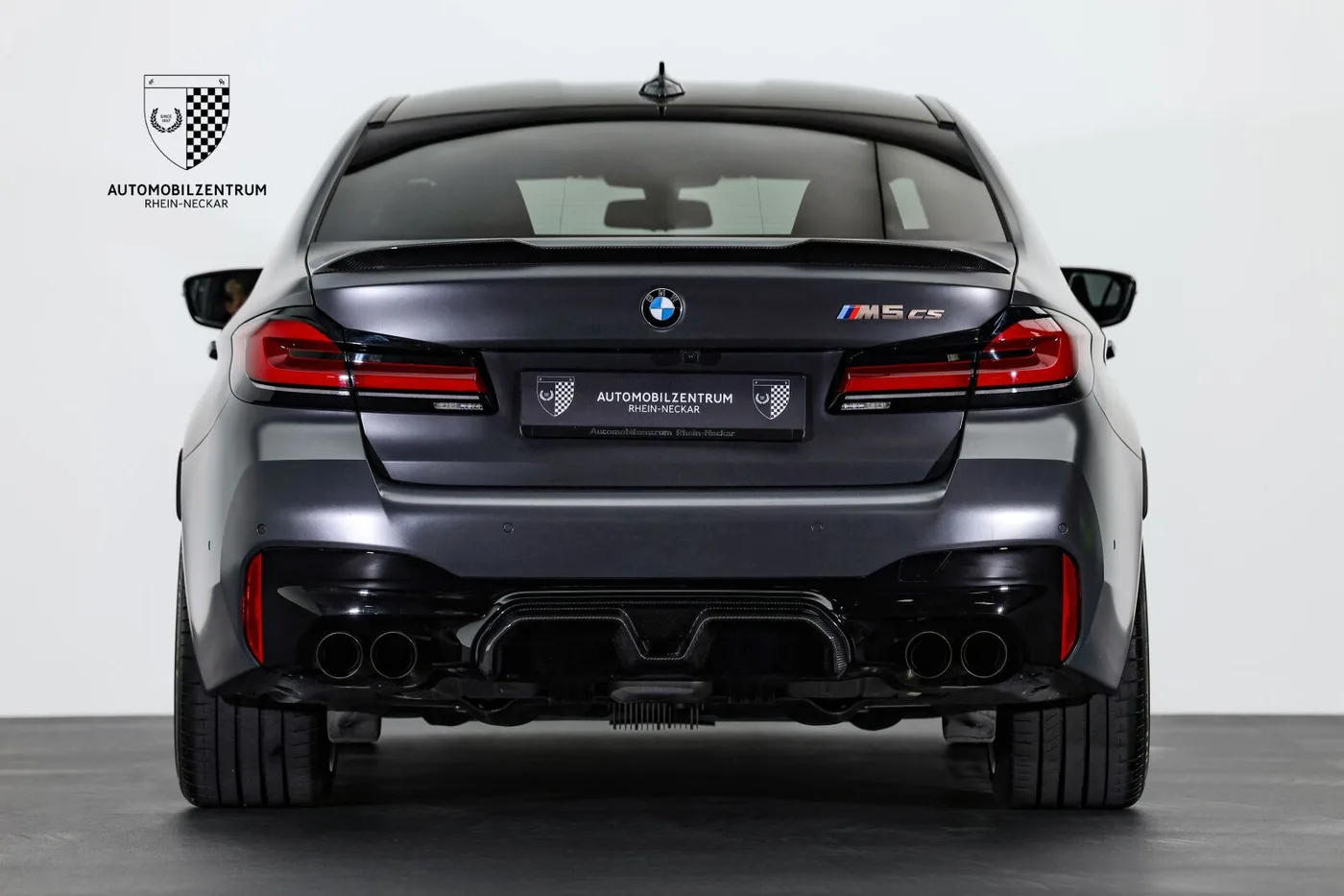 2021 BMW M5 CS offered by a supercar dealer in Viernheim, Germany, photo 6 of 25