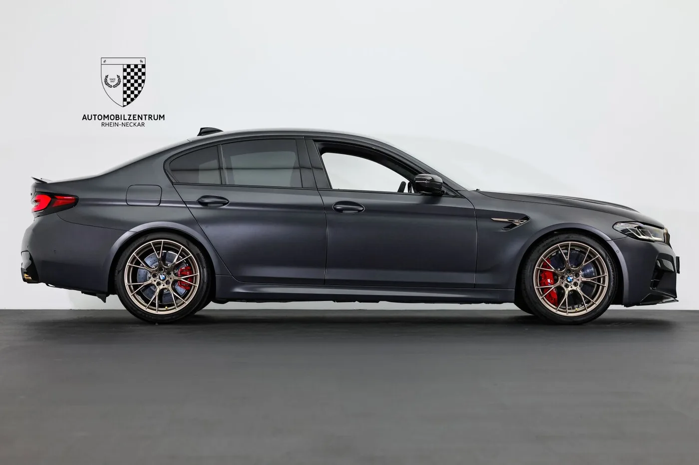 2021 BMW M5 CS offered by a supercar dealer in Viernheim, Germany, photo 8 of 25