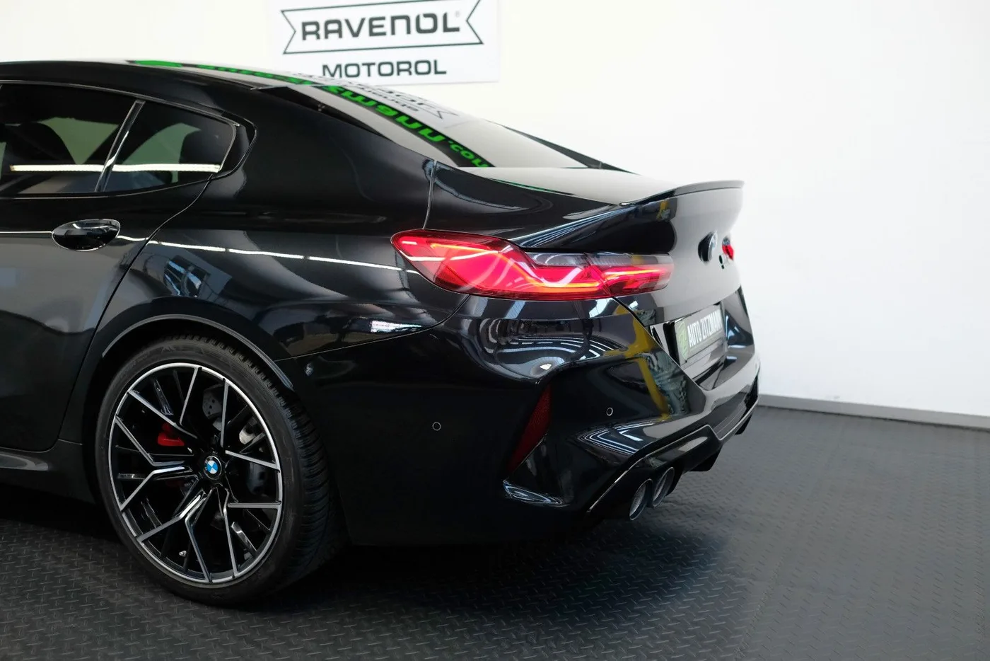 2021 BMW M8 Competition Gran Coupé offered by a specialist dealer in Nuremberg, Germany, photo 8 of 15