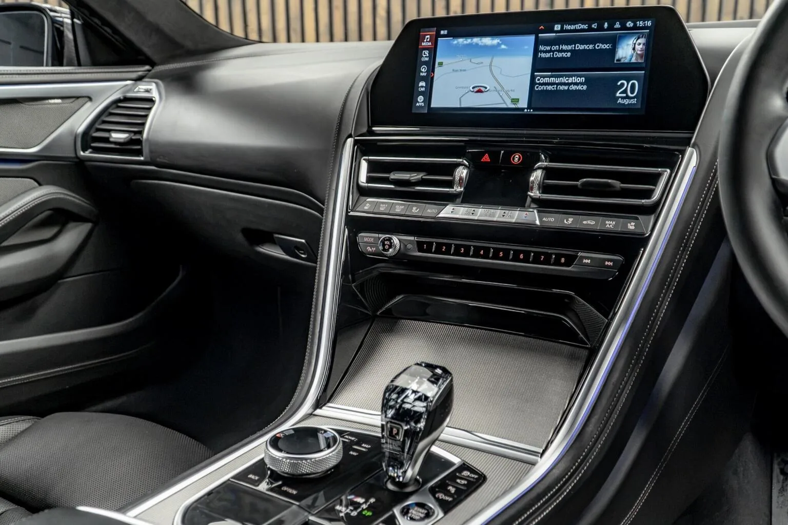 2021 BMW M850i xDrive Coupé, 25/30