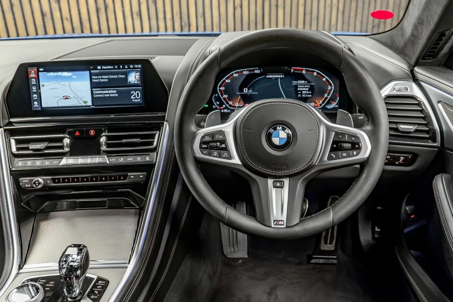 2021 BMW M850i xDrive Coupé, 26/30