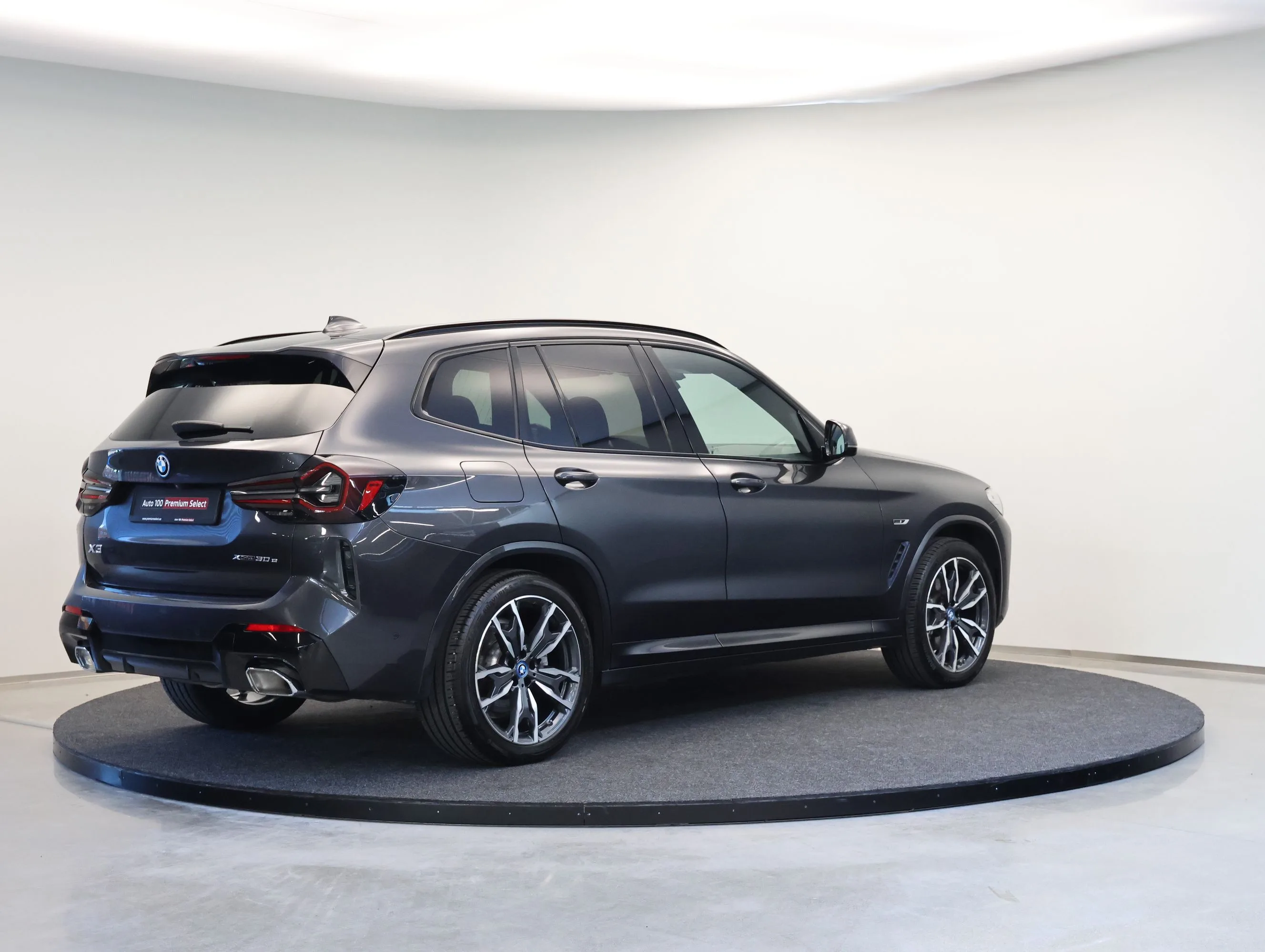 2021 BMW X3 xDrive30e M Sport, 3/27