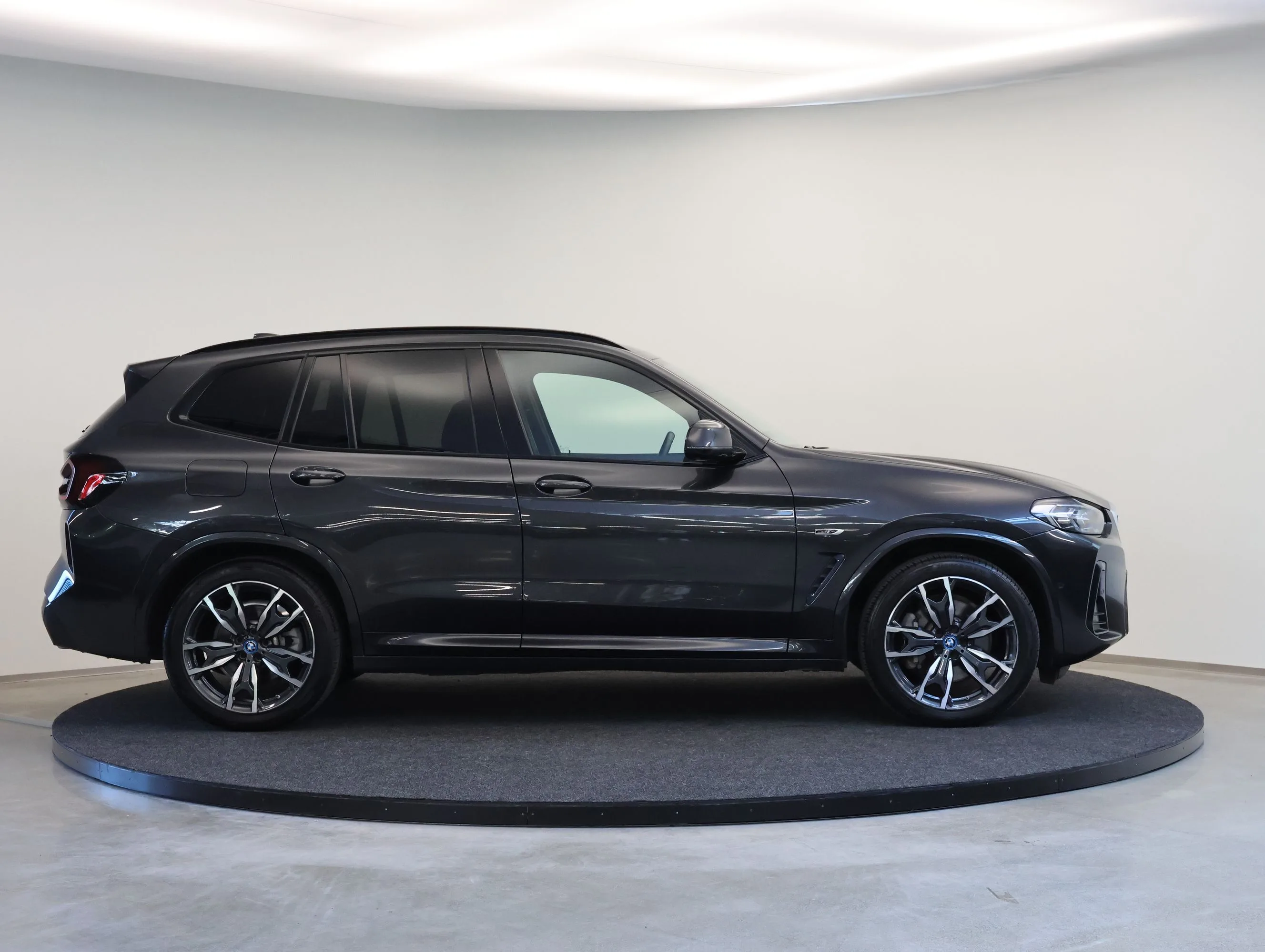 2021 BMW X3 xDrive30e M Sport, 6/27