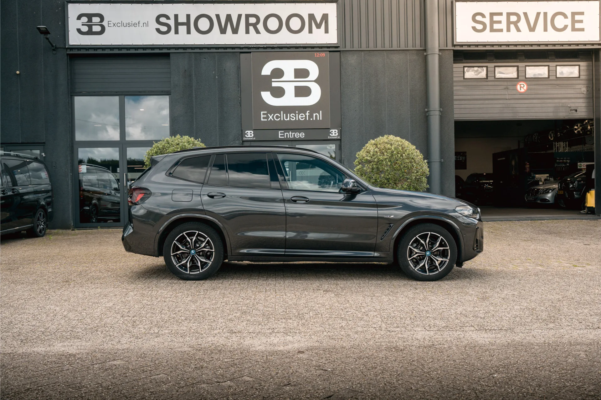 2021 BMW X3 xDrive30e M Sport, 23/25