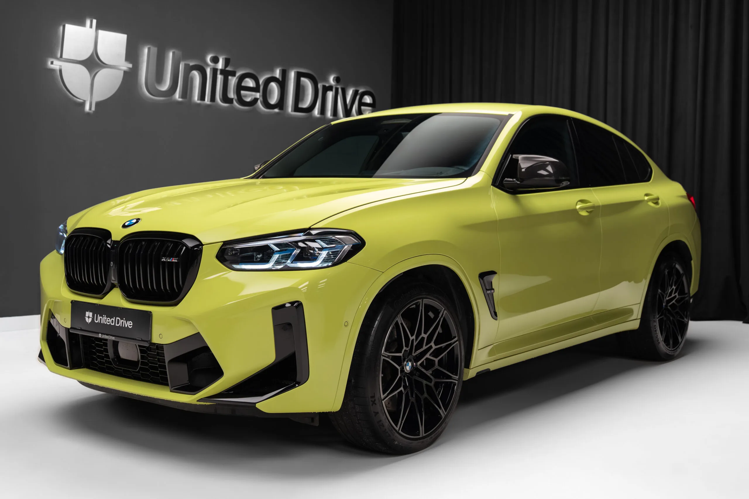 2021 BMW X4 M Competition angeboten von einem Fachhändler in Voluntari, Rumänien, Hauptfoto
