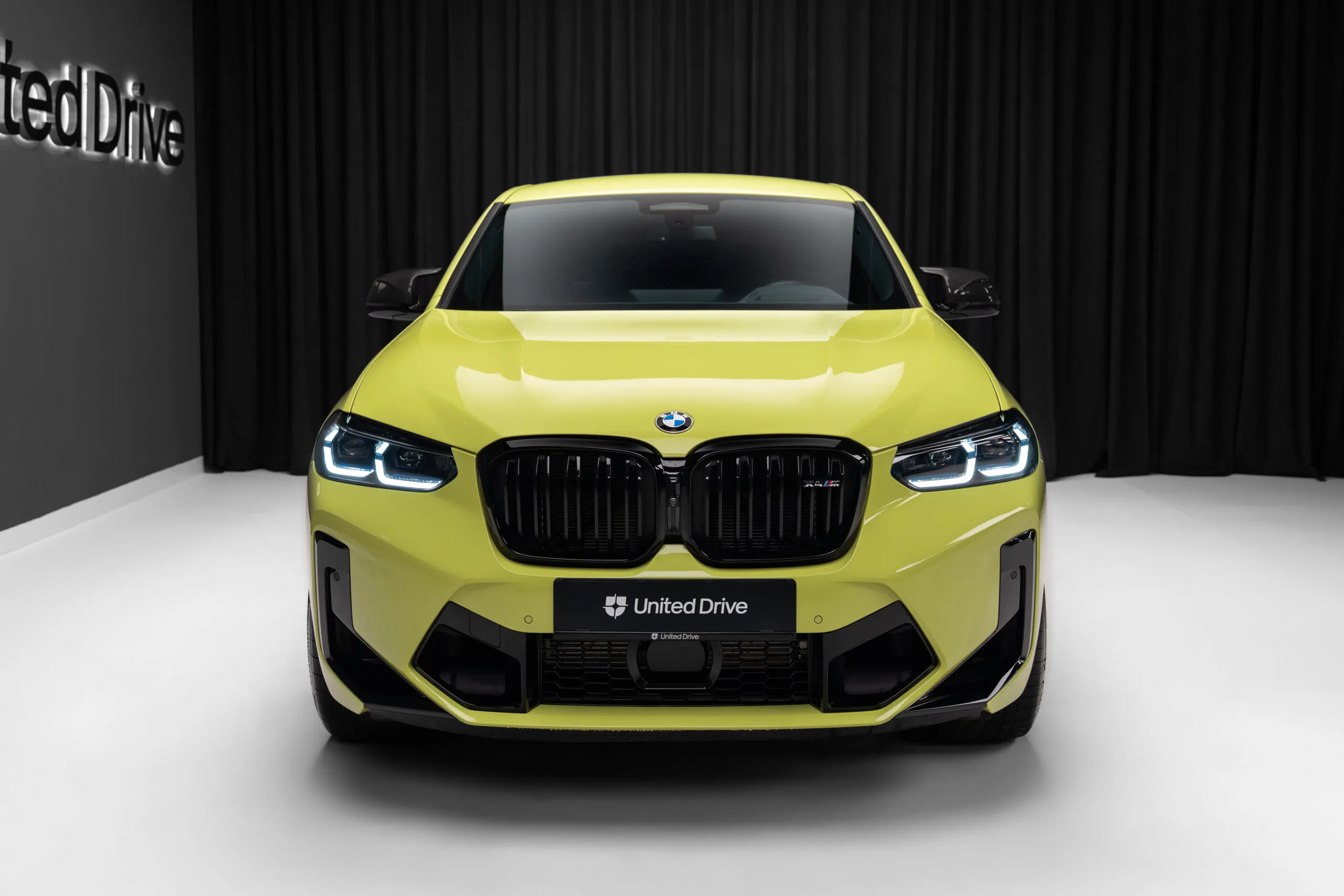 2021 BMW X4 M Competition, 2/30