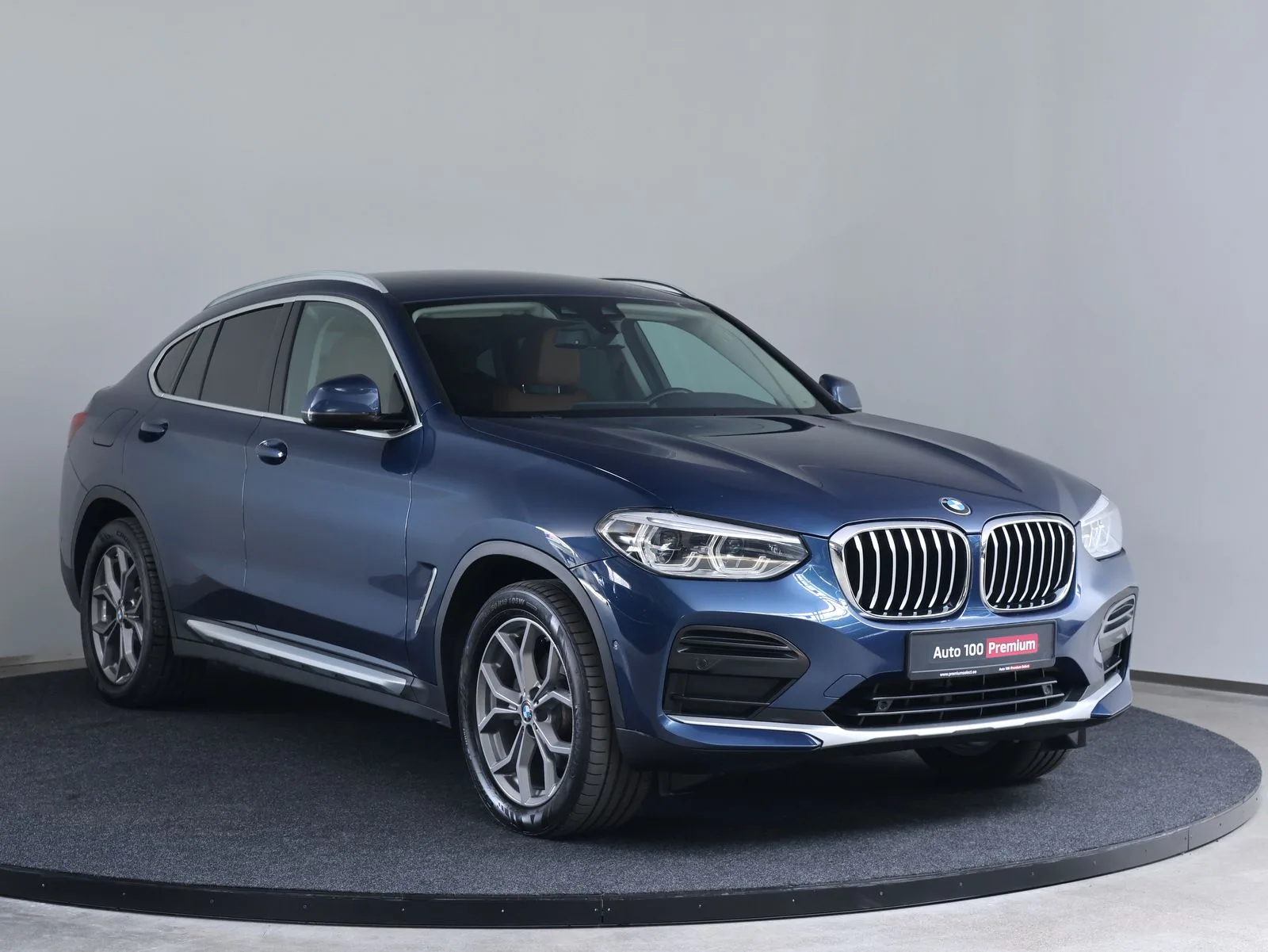 2021 BMW X4 xDrive20d xLine, 2/24