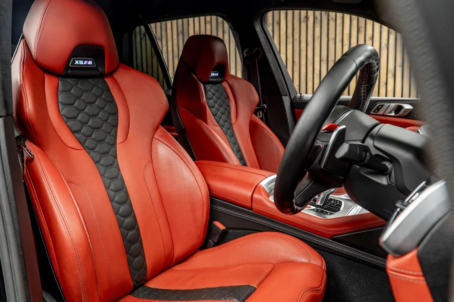 2021 BMW X5 M Competition, 2/30