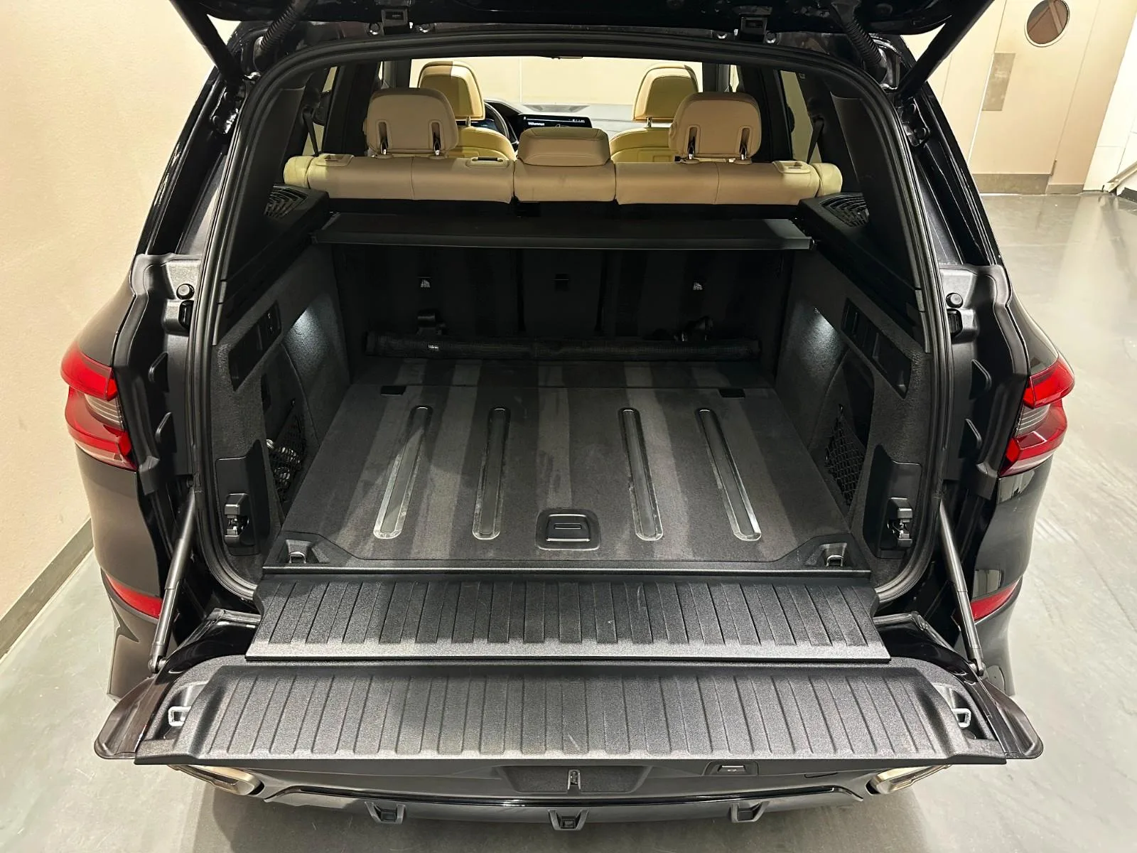 2021 BMW X5 M50i, 15/26