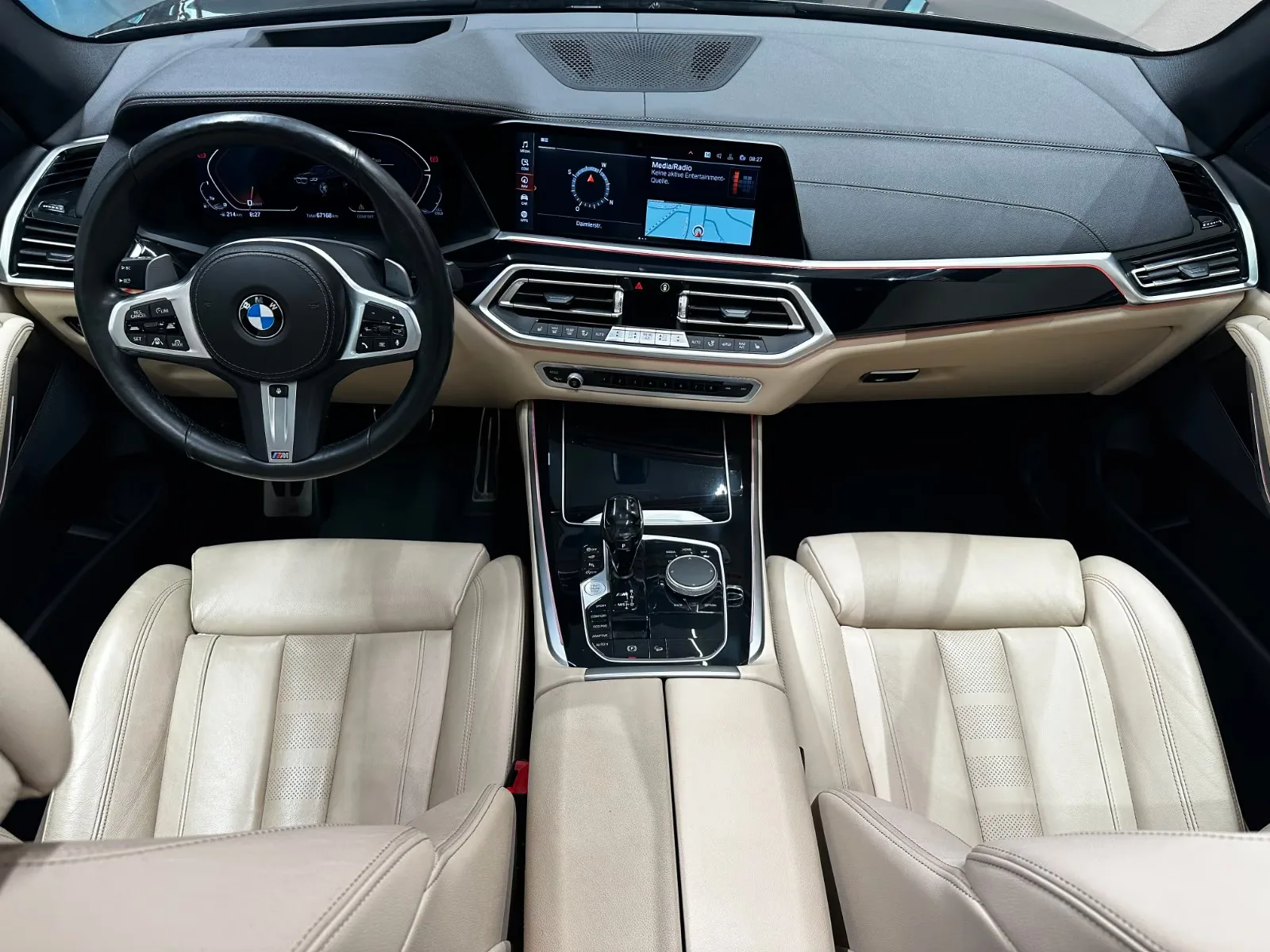 2021 BMW X5 M50i, 25/26